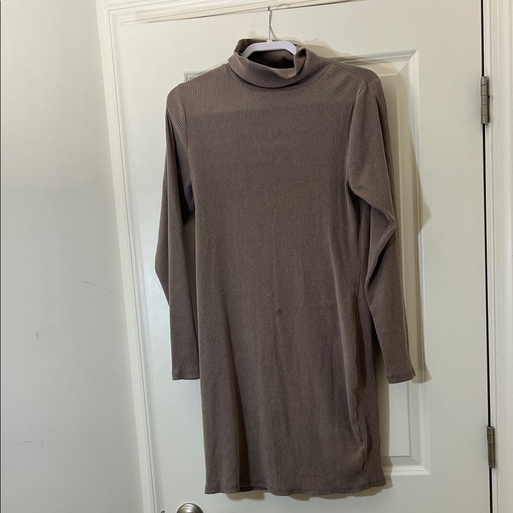 Old Navy Taupe Ribbed Turtleneck Dress